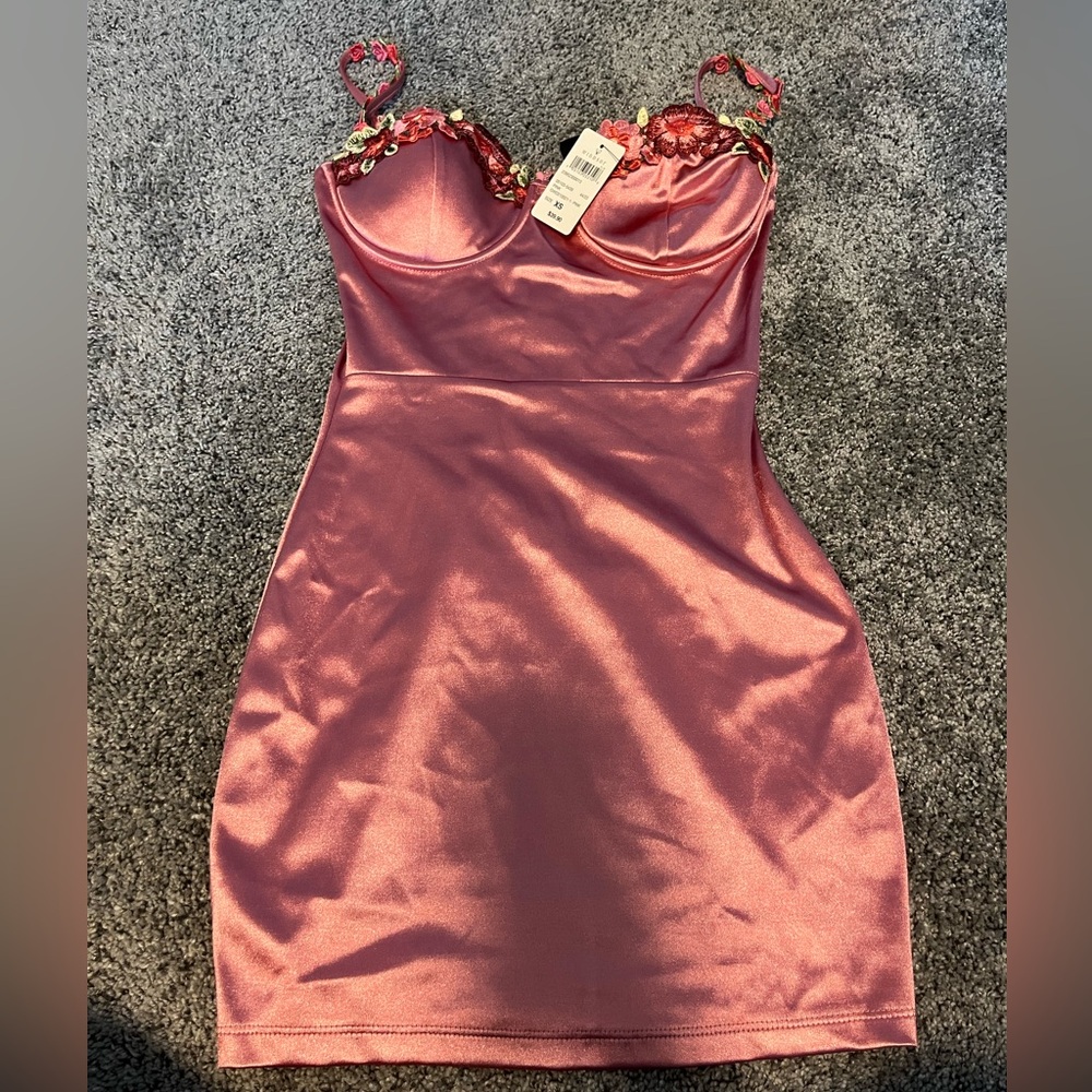 BNWT Windsor dress